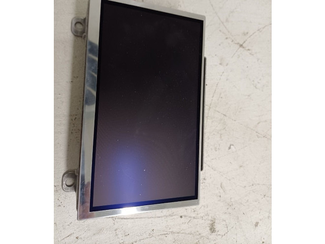 Экран/ дисплей / маленький экран    Mitsubishi Space Star