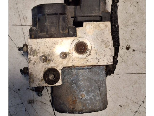 Блок АБС 8200085584, BCB02AAY2 Renault Clio II 2001 - 2005 года