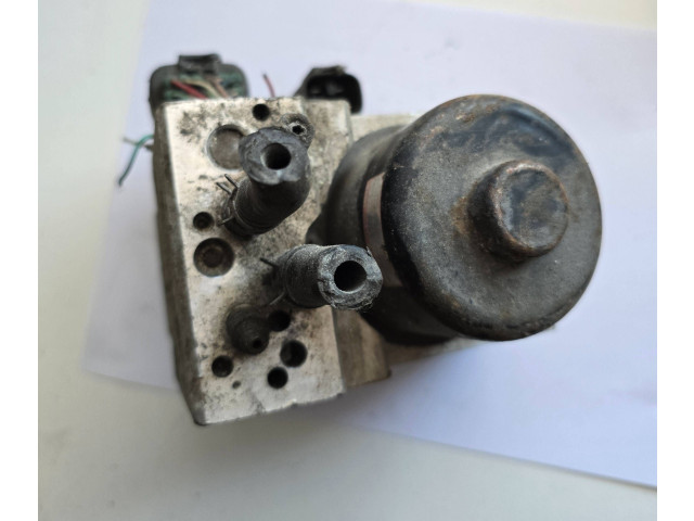 Блок АБС 4454024010, 1332005000 Lexus IS 200-300 1999 - 2005 года