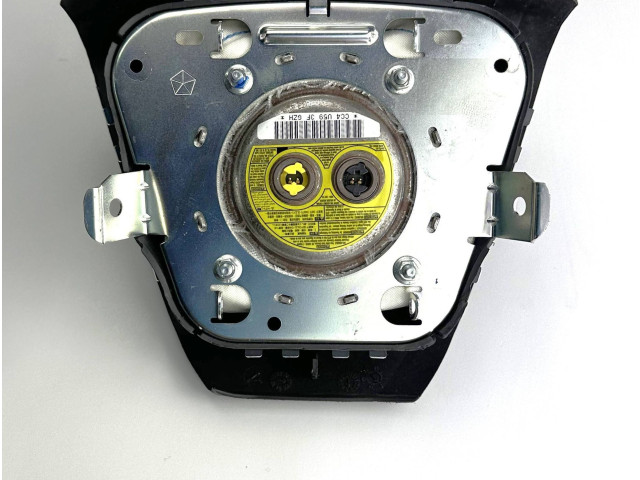 Подушка безопасности водителя P0YD59XDVAD   Jeep Patriot