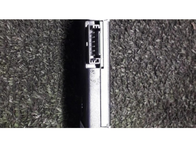 Řídící jednotka amplificador   BMW M3 F80 2013