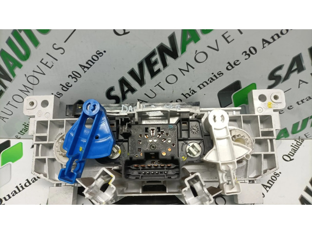 Блок управления климат-контролем SV23-09   Dacia Duster