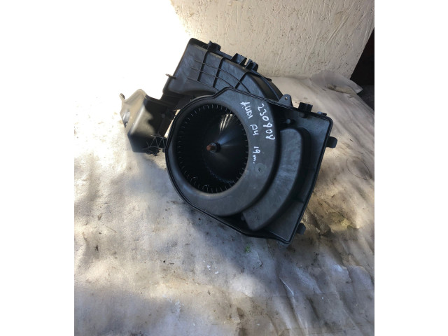 Вентилятор печки 4m1820021b Audi A4 S4 B9