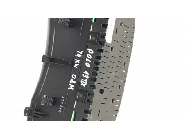 Панель приборов 6Q0920820E, VWZ7Z0B5682558 Volkswagen Polo