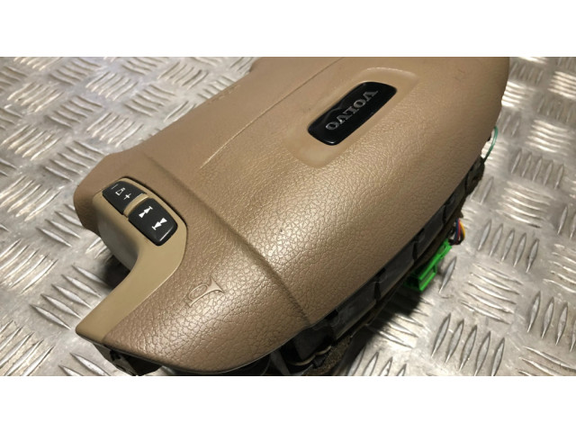 Подушка безопасности водителя 8638254   Volvo S80