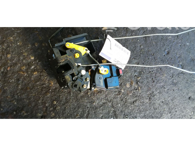 Двигатель центрально замка    KIA Rio