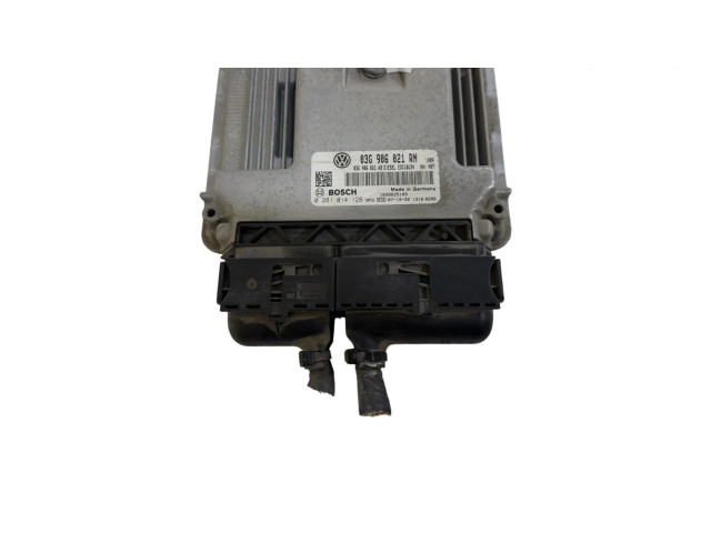 Řídící jednotka 03G906021RN, 03G906021AB   Volkswagen Caddy 2008