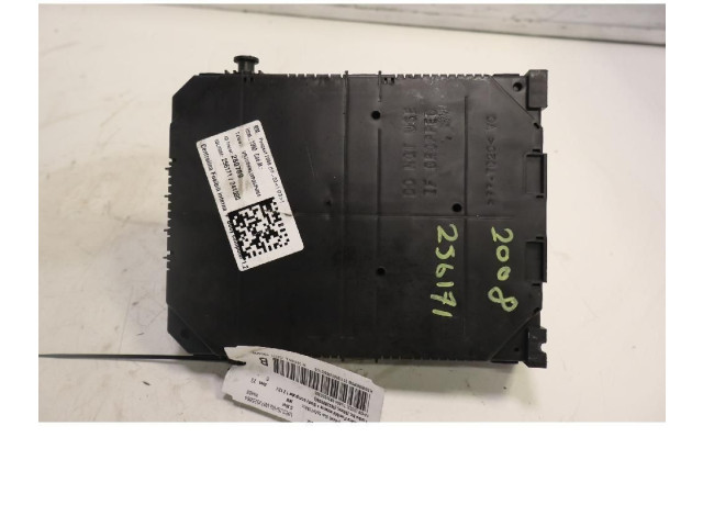 Блок предохранителей 9832880380   Peugeot 2008 II    