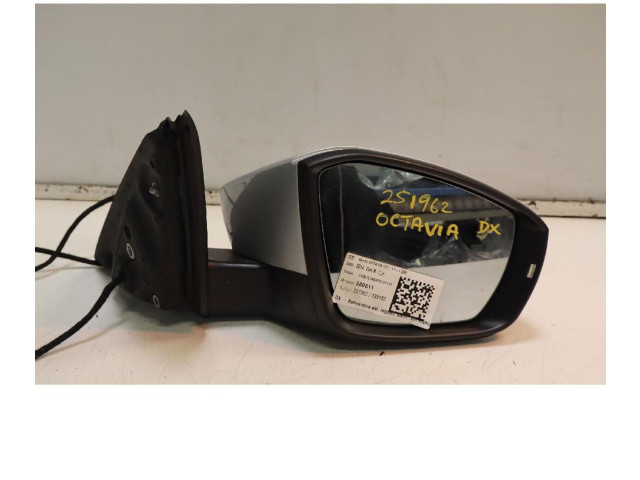 Зеркало электрическое        Skoda Octavia Mk3 (5E)  2013 - 2019 года   