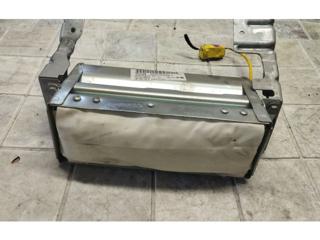Подушка безопасности пассажира 3B0880204H, 0022V013M6L2 Skoda Superb B5 (3U)