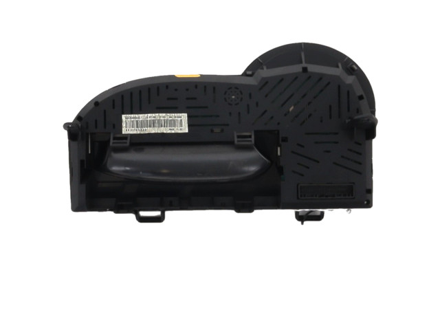 Панель приборов 8200725330, Q0-1226J   Renault Twingo II       