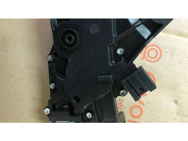 Моторчик заднего дворника 7311415, 0390201231    BMW 3 F30 F35 F31