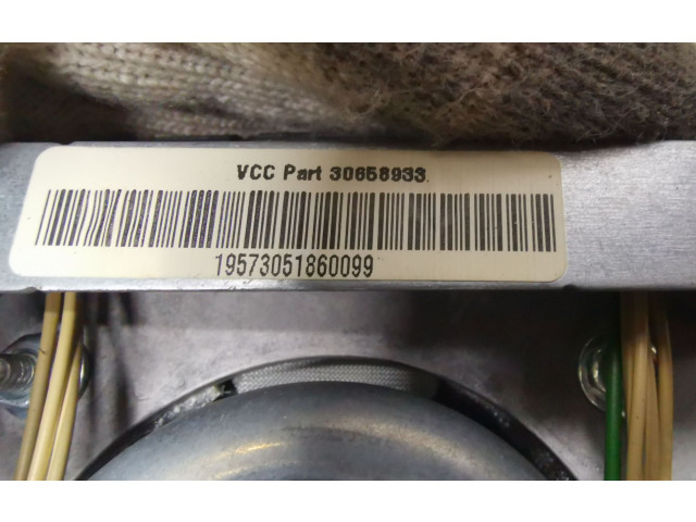 Volant Volvo S80 2005 30643384, 30739571