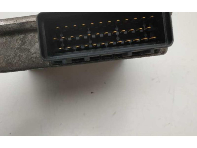 Блок управления двигателем Блок управления MNE10050   Rover 100