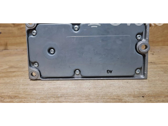 Блок подушек безопасности 0285001655   Volvo V70