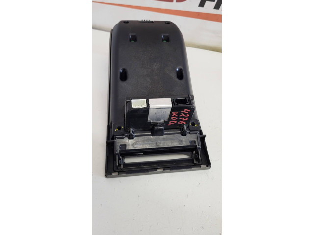 Блок управления климат-контролем 1585231, 31268051   Volvo V50