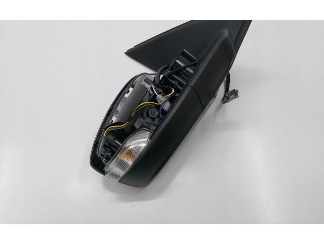 Зеркало электрическое Skoda Fabia Mk3 (NJ) 2015 - 2021 года