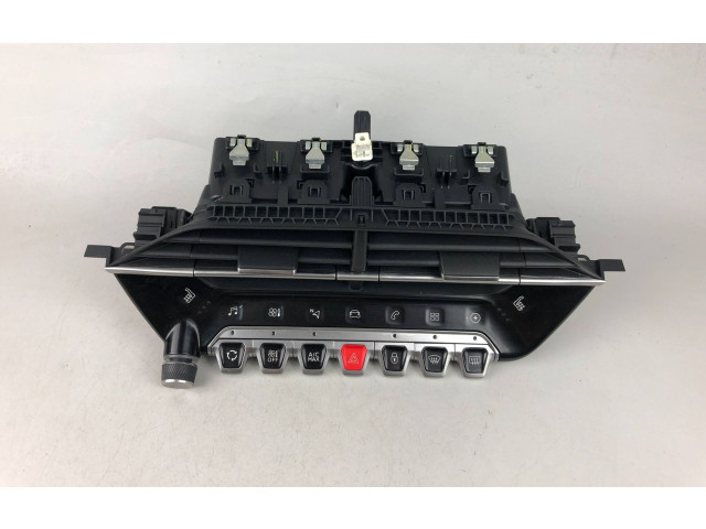 Блок управления климат-контролем 9823457080, 9823457180   Peugeot 2008 II