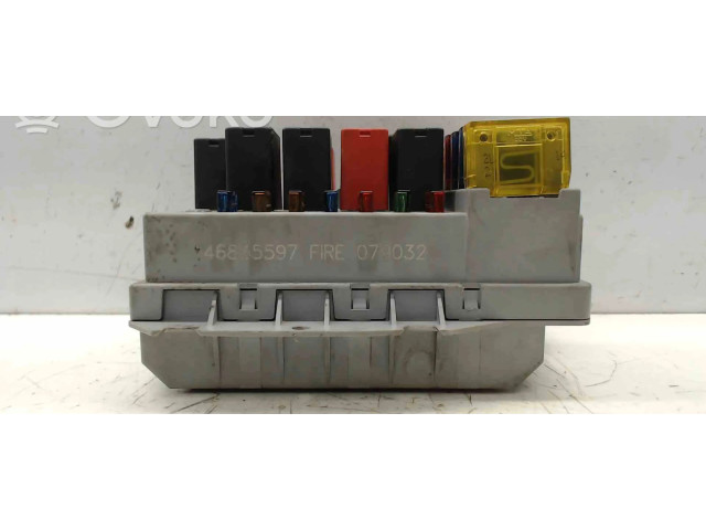 Pojistková skříňka 46835597 Fiat Punto (176) 1994