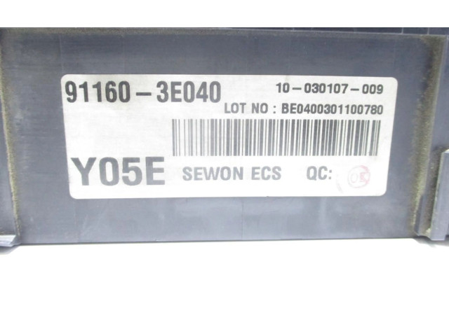 Блок предохранителей 911603E040   KIA Sorento    