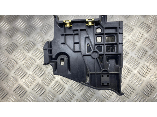 Другая деталь салона