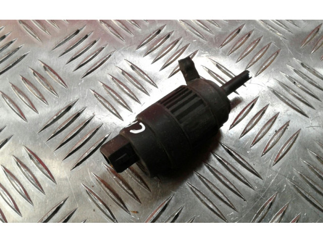 Моторчик дворников Mitsubishi Carisma