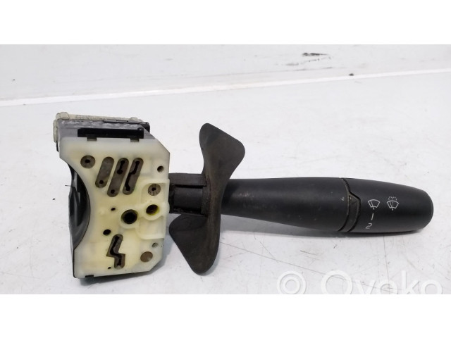 Ручка стеклоочистителей