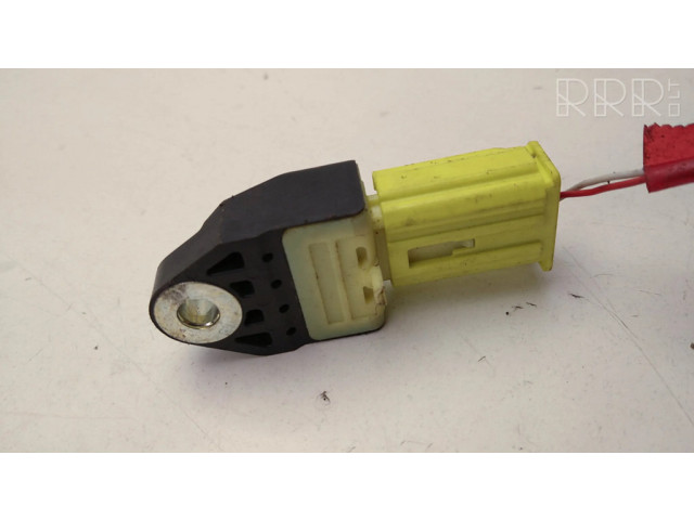 Датчик удара надувных подушек