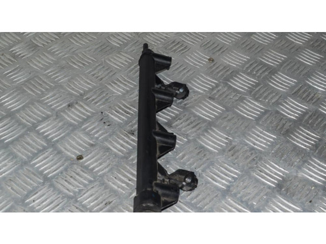 Vstřikovací lišta V7575645 Citroen C3 pro benzínový motor 1.4 8FP (EP3)