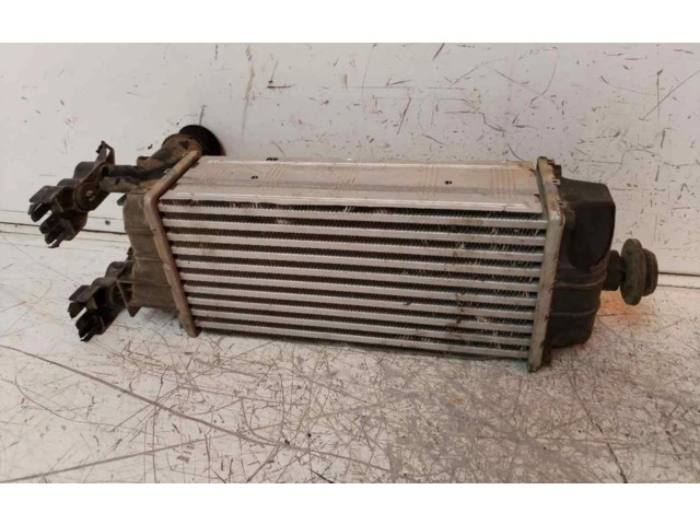 Интеркулер GN116K775AB Ford Ecosport