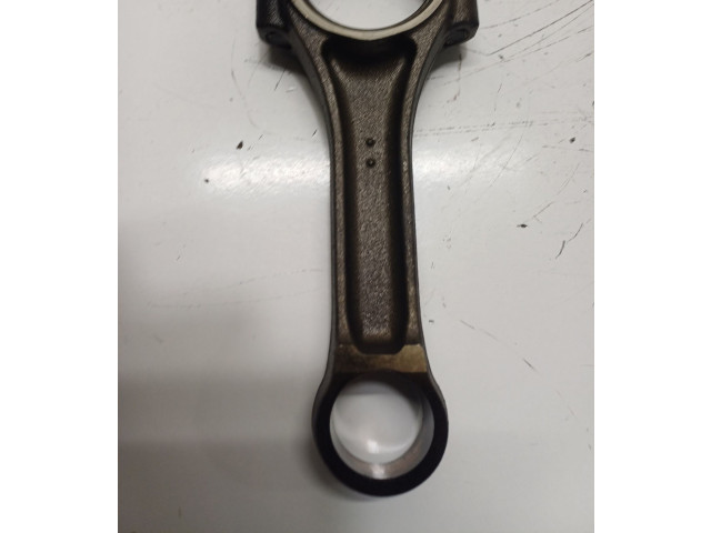 Шатун 12R0 BMW 1 F20 F21