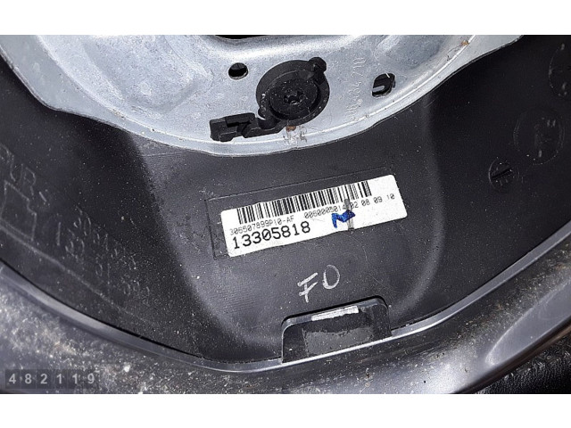 Руль Opel Meriva B  2010 - 2016 года 13305818      