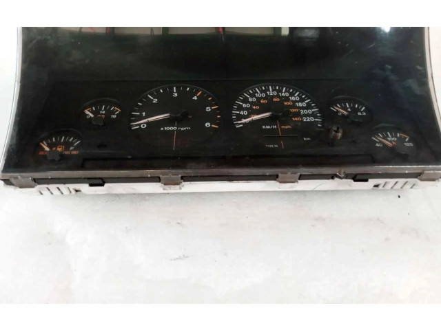 Панель приборов 56042795 Jeep Cherokee XJ