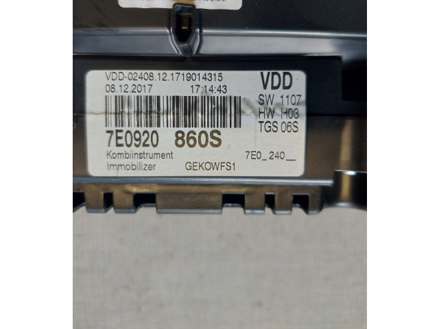 Přístrojová deska Volkswagen Transporter - Caravelle T6 2017 7E0920860S, 7E0920860S