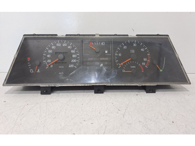 Pojistková skříňka Спидометр (приборный щиток) 7700786092 Renault 25 1988