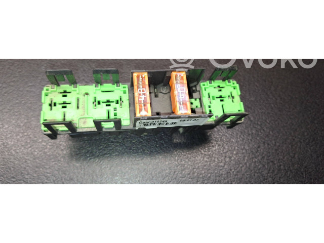   Pojistková skříňka 010745   Citroen Berlingo 2006