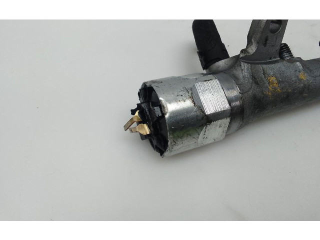 Vstřikovací lišta 03L130089B Volkswagen Caddy