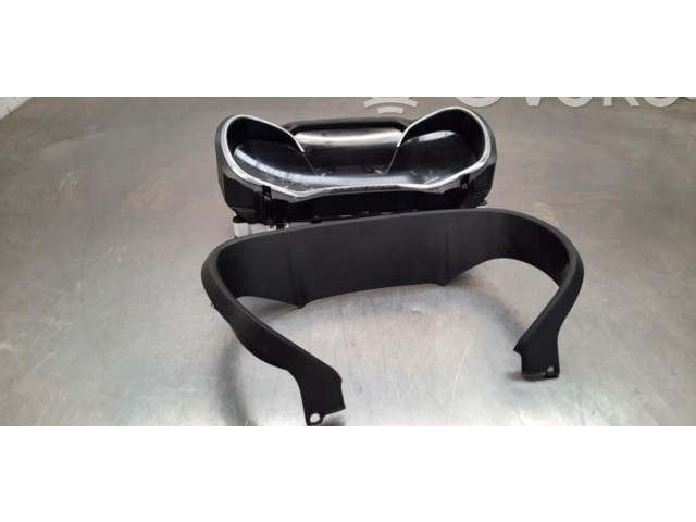 Přístrojová deska Citroen Berlingo 2019 9817788180