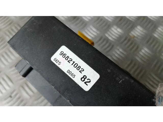 Блок предохранителей 9682108282   Chevrolet Captiva    