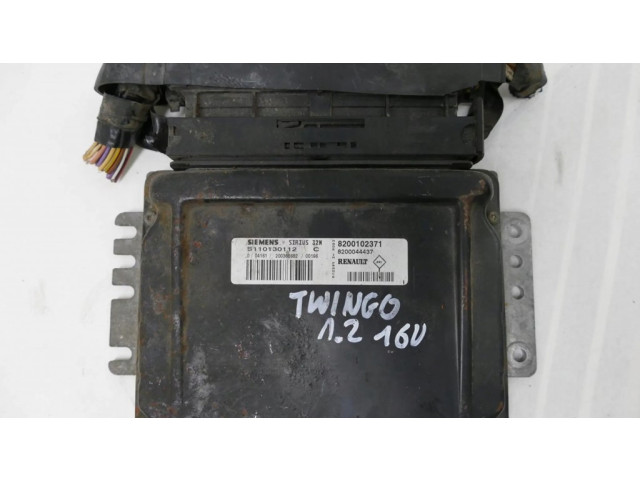Блок управления двигателя 8200102371 Renault Twingo I