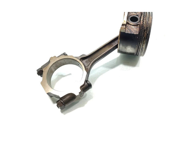 Píst 4654355E Chrysler Voyager EGM