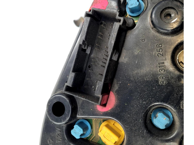 Přístrojová deska Mercedes-Benz C W202 1993 110008762010, 87001320