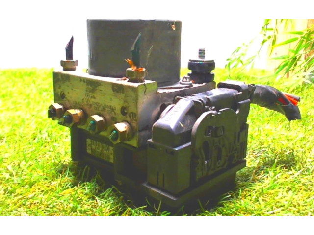 Jednotka ABS 7701067629, 7701067629 Renault Clio II 2004