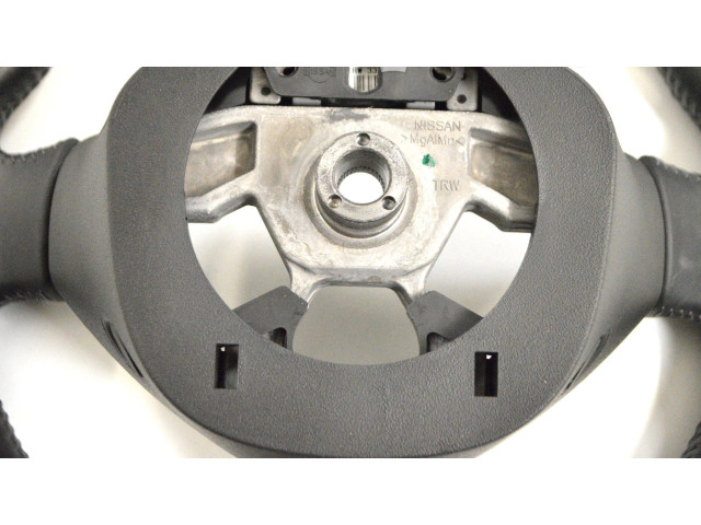 Volant Nissan Juke I F15 2018