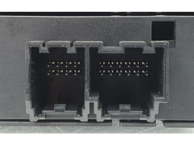 Блок управления 52056417, 52056417   Fiat 500L