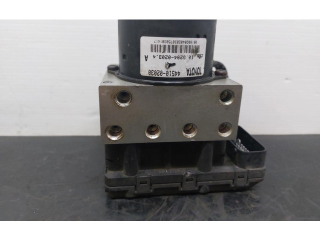 Блок АБС 4451002030, 44510-02030   Toyota  Corolla Verso E121  2001 - 2004 года