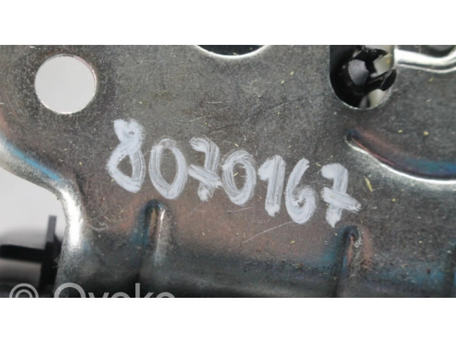 замок багажника 8U0827520 Audi Q3 8U 2011-2016 года