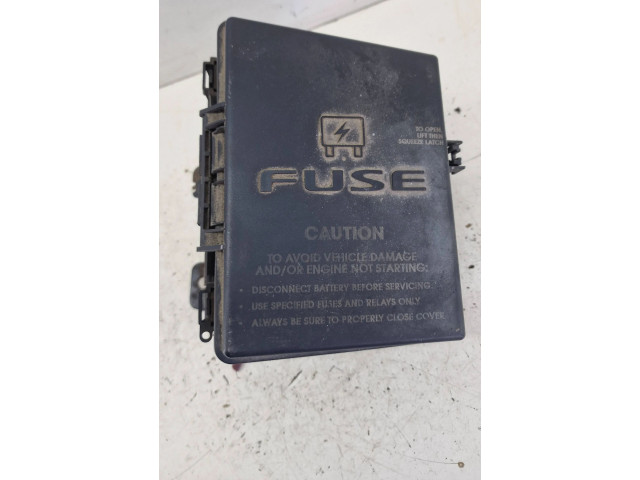 Pojistková skříňka Chrysler Pacifica 2004