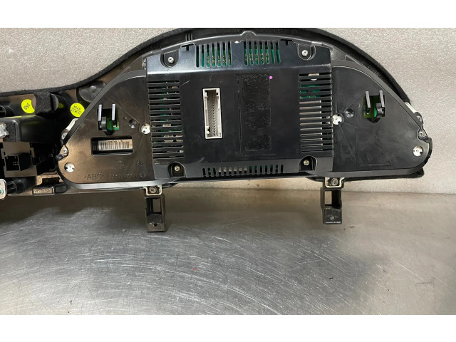 Přístrojová deska Audi Q7 4L 2015