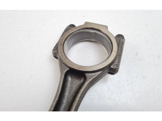  Поршень с шатуном  081187, 038J  Volkswagen PASSAT B6  